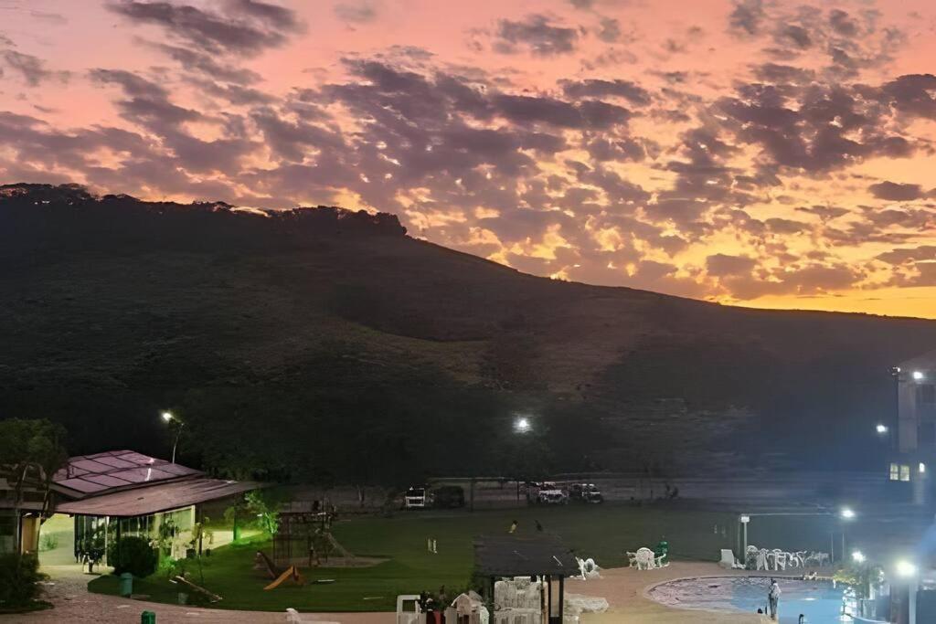 Aconchegante Flat B308 - Refugio No Aldeia Das Aguas Barra do Pirai Bagian luar foto